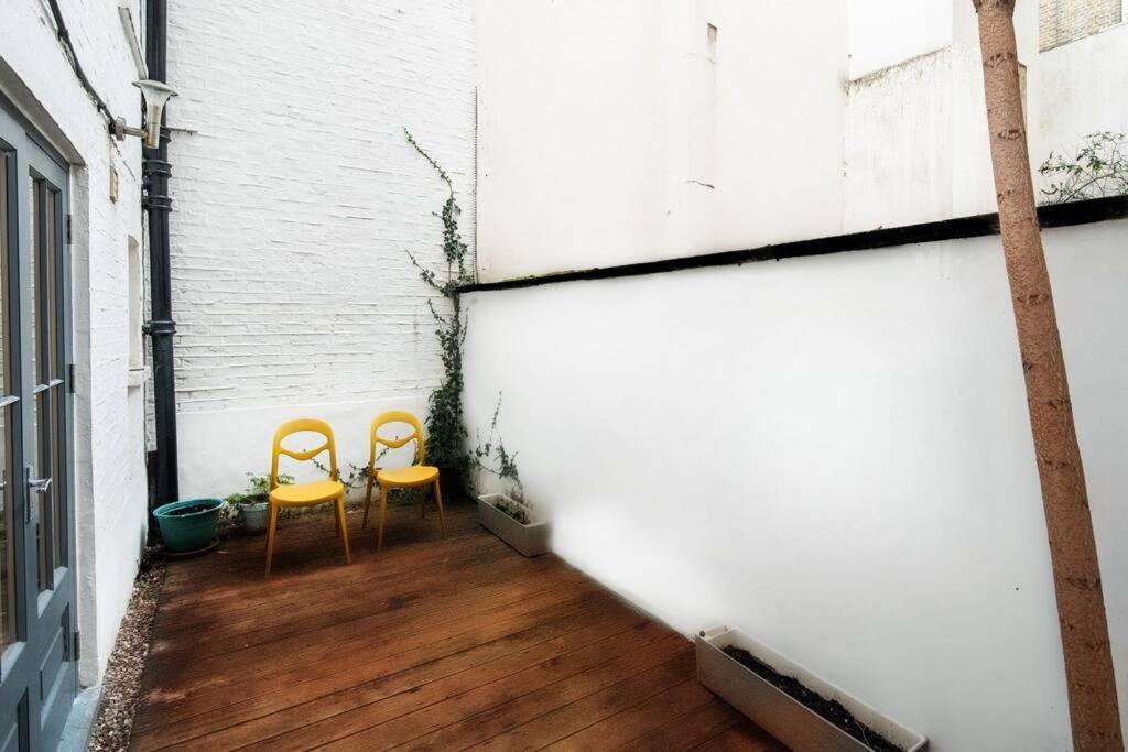 Appartamento Superb Retreat Central Next Tube Londra Esterno foto