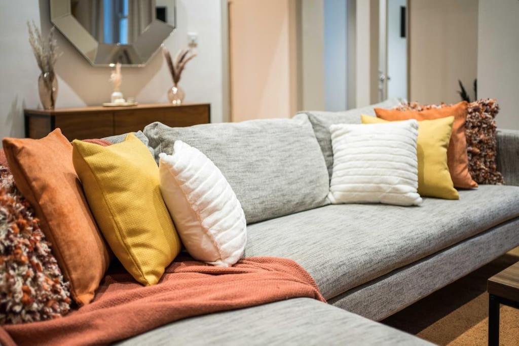 Appartamento Superb Retreat Central Next Tube Londra Esterno foto